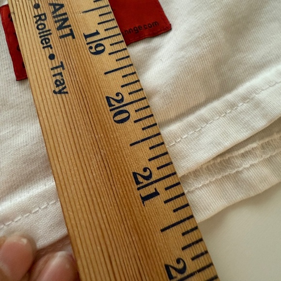 CHNGE White Embroidered Feminism Women's Rights Tee - XS - Picture 4 of 8